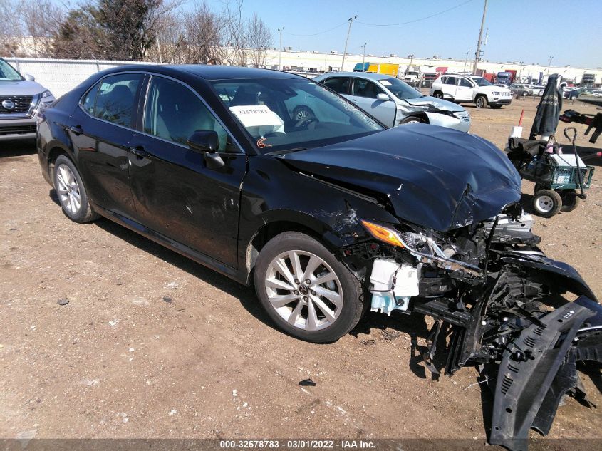 2021 TOYOTA CAMRY LE VIN: 4T1C11AK0MU455604