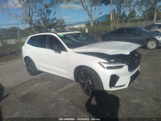 2022 VOLVO XC60 R-DESIGN VIN: YV4062RMXN1083080