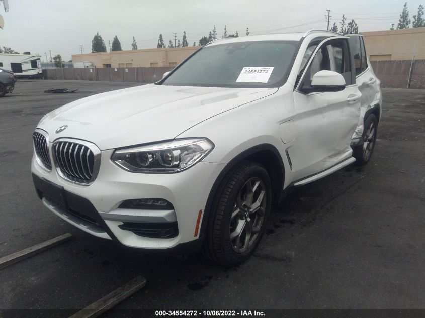2021 BMW X3 XDRIVE30E VIN: 5UXTS1C00M9D75415
