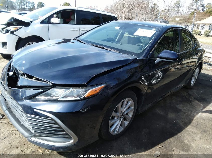 2022 TOYOTA CAMRY LE VIN: 4T1C11AKXNU629017
