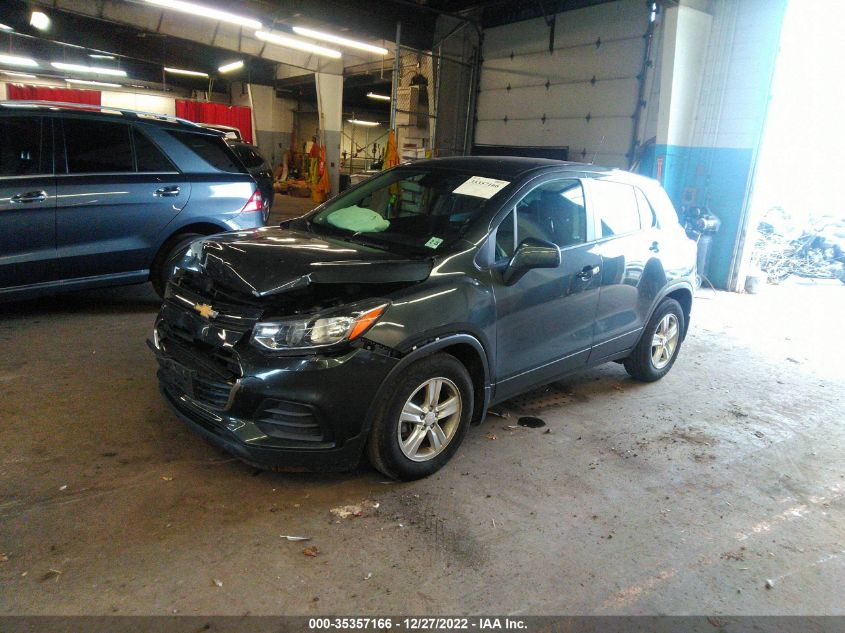 2020 CHEVROLET TRAX LS VIN: 3GNCJKSB7LL211814