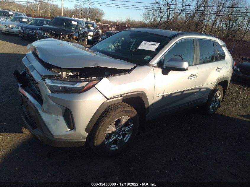 2022 TOYOTA RAV4 XLE VIN: 2T3P1RFV0NW294036
