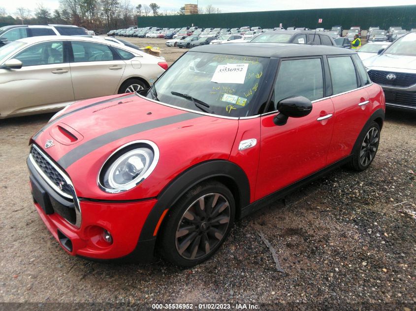 2021 MINI HARDTOP 4 DOOR COOPER S VIN: WMWXU9C04M2P22243