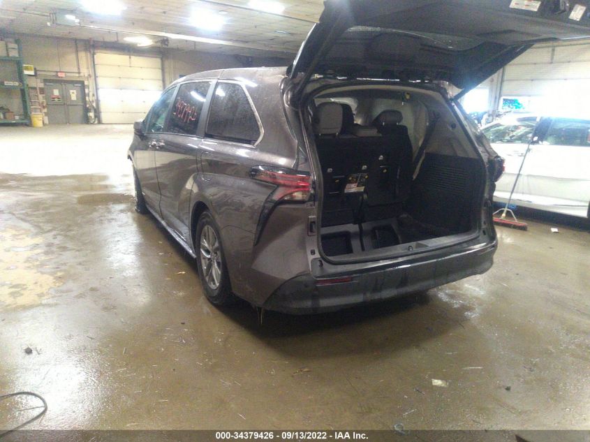 2021 TOYOTA SIENNA XLE VIN: 5TDYRKEC9MS021536