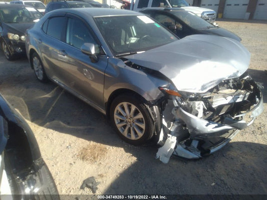 2020 TOYOTA CAMRY LE VIN: 4T1C11AK2LU950773