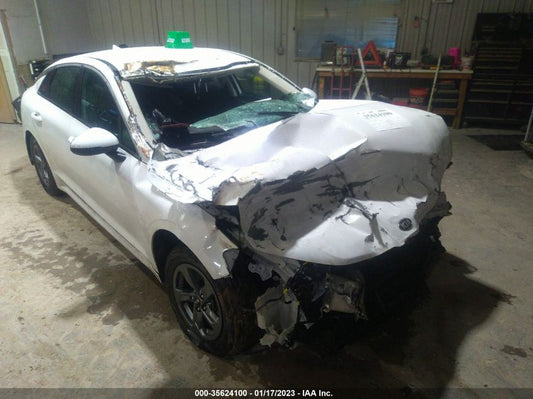 2021 KIA K5 LXS VIN: 5XXG14J23MG045215