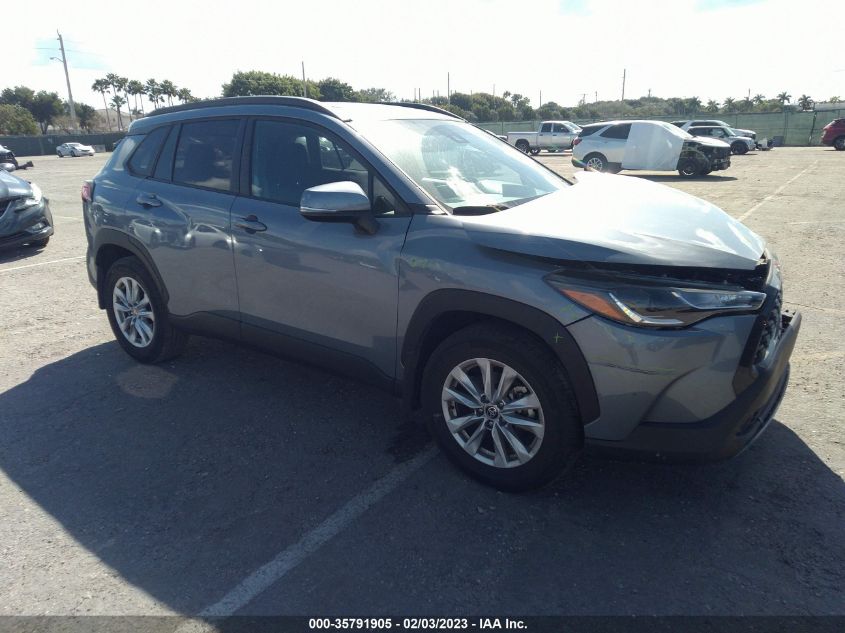 2022 TOYOTA COROLLA CROSS LE VIN: 7MUBAAAG5NV003705