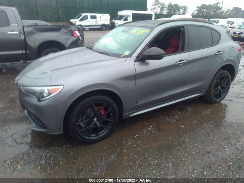 2021 ALFA ROMEO STELVIO TI VIN: ZASPAKBN3M7D20028