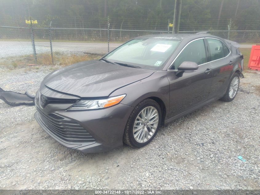 2020 TOYOTA CAMRY XLE VIN: 4T1F11AK5LU305774