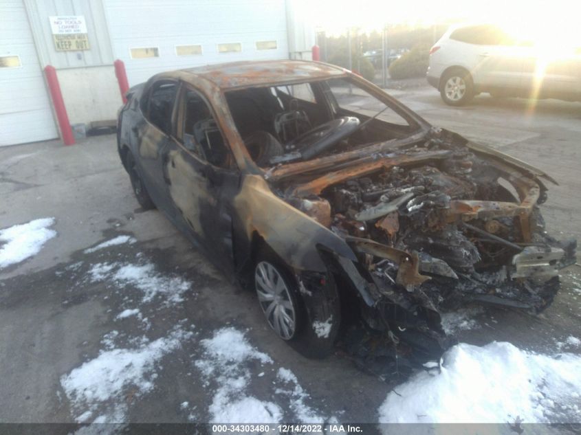 2021 TOYOTA CAMRY HYBRID LE VIN: 4T1C31AK2MU551888