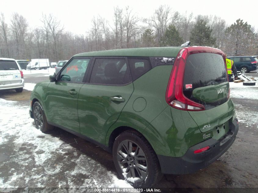 2022 KIA SOUL EX VIN: KNDJ33AU8N7153612