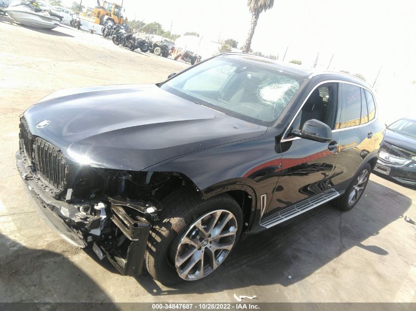 2022 BMW X5 SDRIVE40I VIN: 5UXCR4C00N9J99896