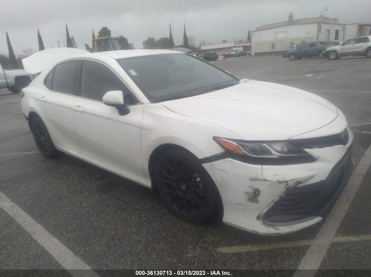 2022 TOYOTA CAMRY LE VIN: 4T1C11AK2NU002280