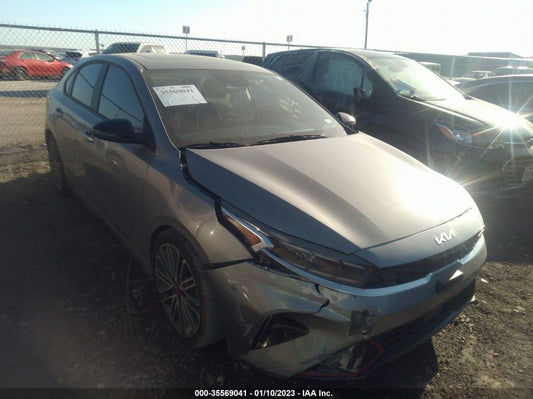 2022 KIA FORTE GT VIN: 3KPF44ACXNE468699