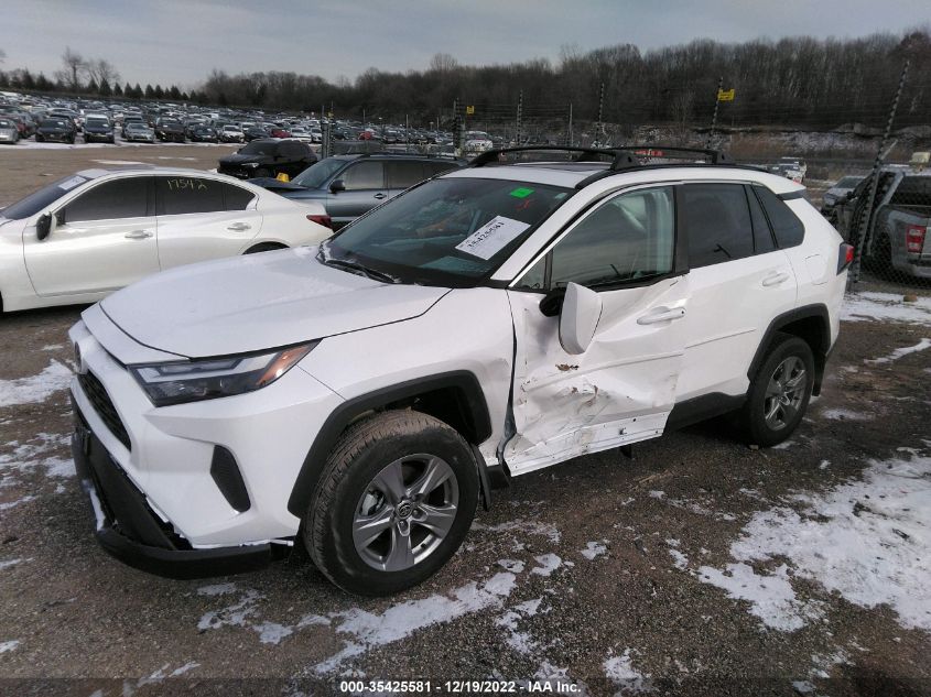 2022 TOYOTA RAV4 XLE VIN: 2T3P1RFV6NC291918