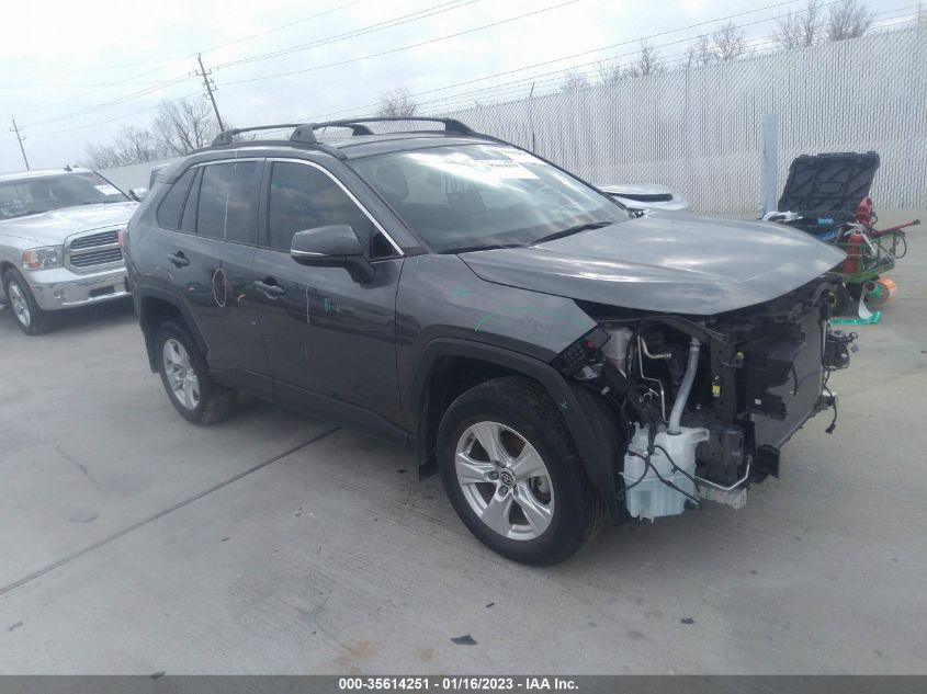 2021 TOYOTA RAV4 XLE VIN: 2T3P1RFV7MC181006