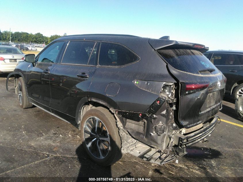 2022 TOYOTA HIGHLANDER XSE VIN: 5TDJZRBHXNS192842