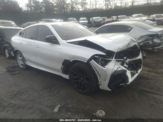 2022 BMW X6 M VIN: 5YMCY0C08N9L36409