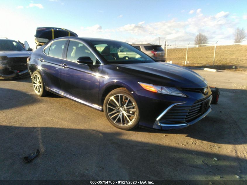 2022 TOYOTA CAMRY HYBRID XLE VIN: 4T1F31AK6NU596346