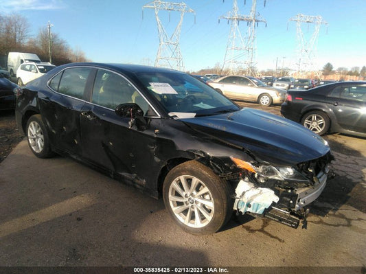 2022 TOYOTA CAMRY LE VIN: 4T1C11AK2NU678857