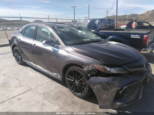 2022 TOYOTA CAMRY HYBRID XSE VIN: 4T1K31AK5NU575535