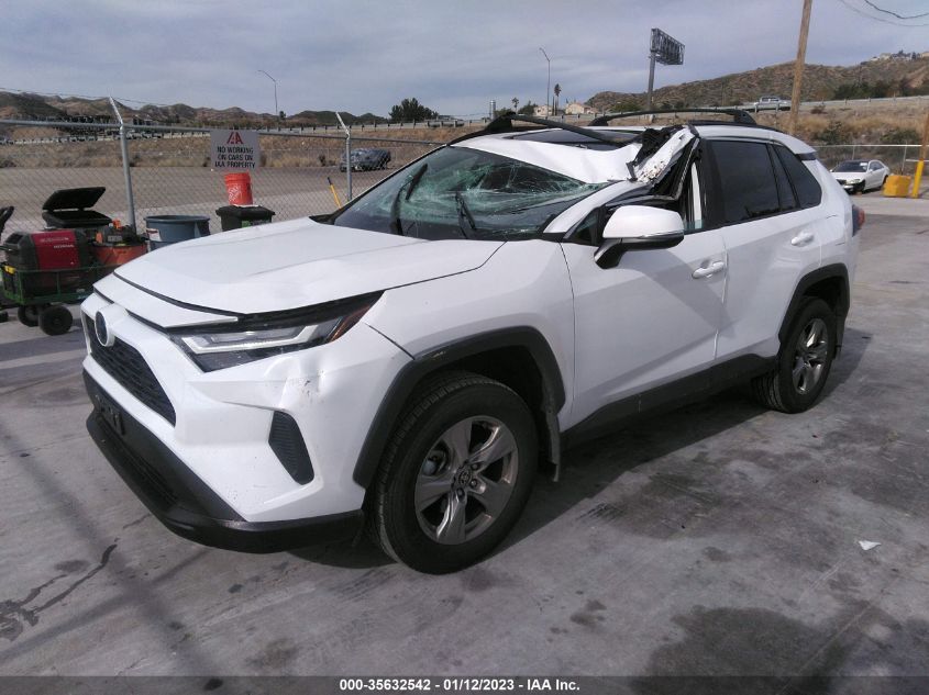 2022 TOYOTA RAV4 XLE VIN: 2T3W1RFV8NW225266