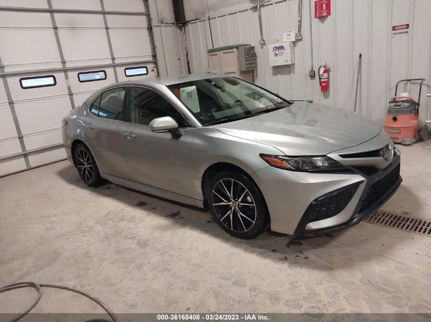 2022 TOYOTA CAMRY SE VIN: 4T1G11AK2NU621639