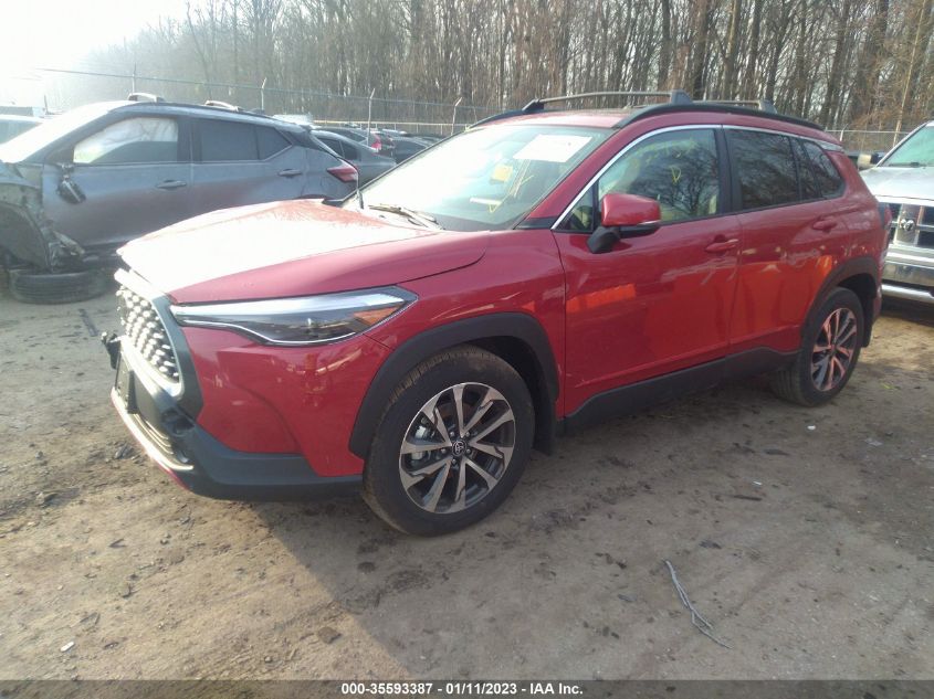 2022 TOYOTA COROLLA CROSS XLE VIN: 7MUDAABG9NV027075