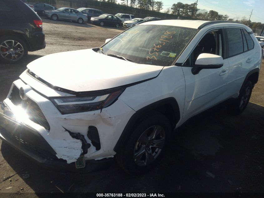 2022 TOYOTA RAV4 XLE VIN: 2T3P1RFV6NC322195