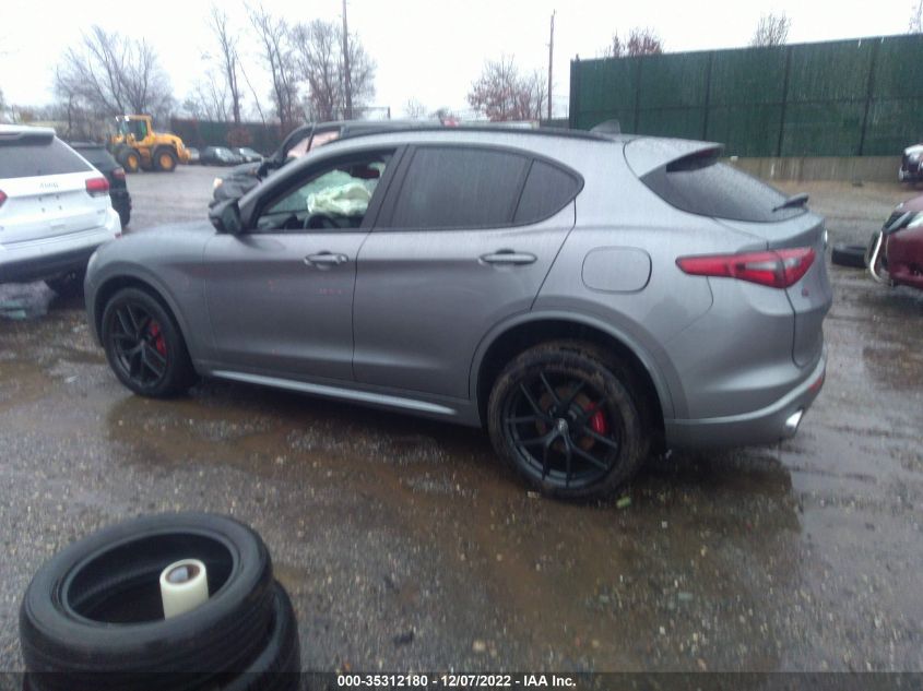 2021 ALFA ROMEO STELVIO TI VIN: ZASPAKBN3M7D20028