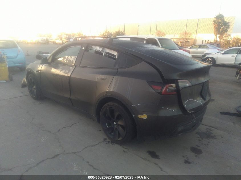 2022 TESLA MODEL Y LONG RANGE VIN: 7SAYGAEE4NF348551