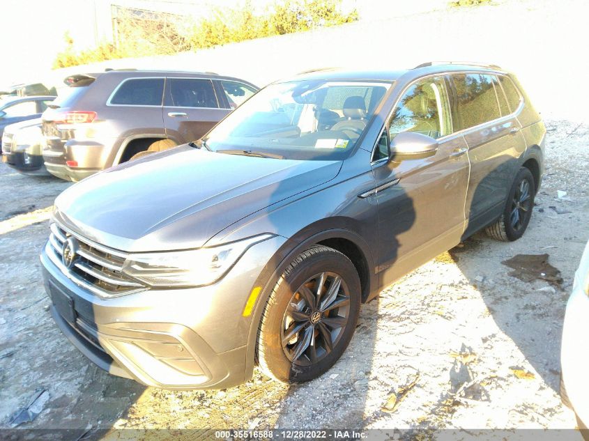 2022 VOLKSWAGEN TIGUAN SE VIN: 3VV2B7AX2NM167151