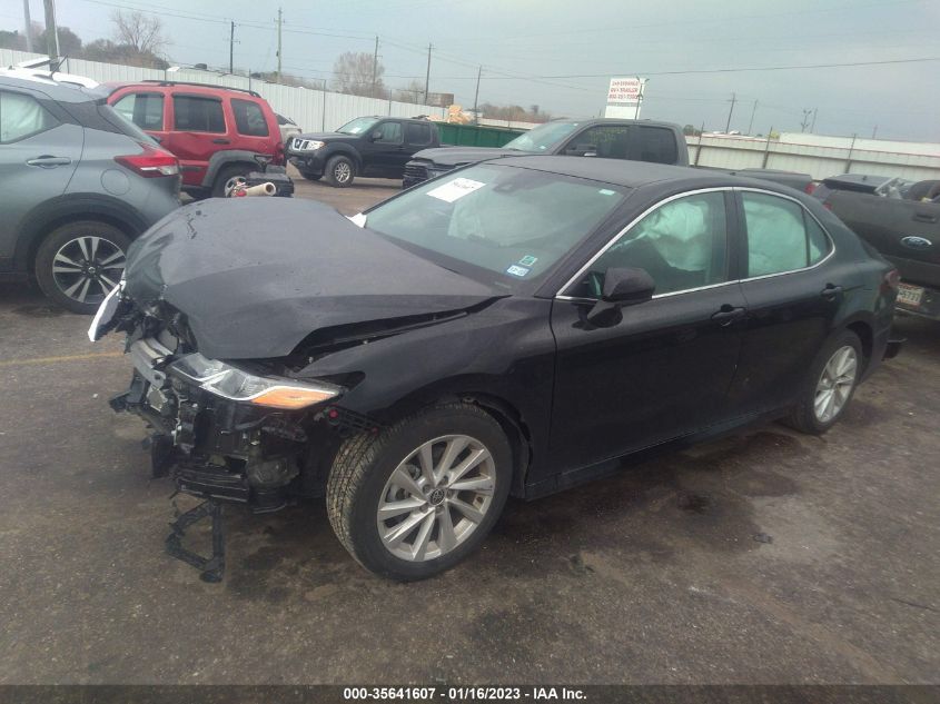 2022 TOYOTA CAMRY LE VIN: 4T1C11AK0NU653536