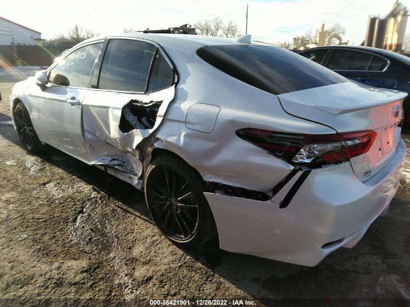 2021 TOYOTA CAMRY HYBRID XSE VIN: 4T1K31AK1MU029202