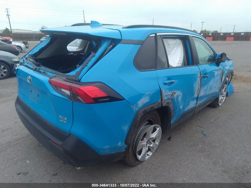 2021 TOYOTA RAV4 XLE VIN: 2T3P1RFV1MW181064