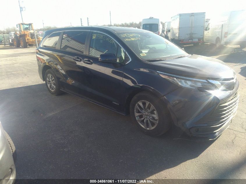 2021 TOYOTA SIENNA LE VIN: 5TDKRKEC0MS007367