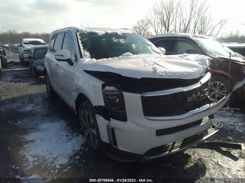 2022 KIA TELLURIDE S VIN: 5XYP6DHC3NG233200