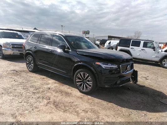 2022 VOLVO XC90 MOMENTUM VIN: YV4102CK7N1821740