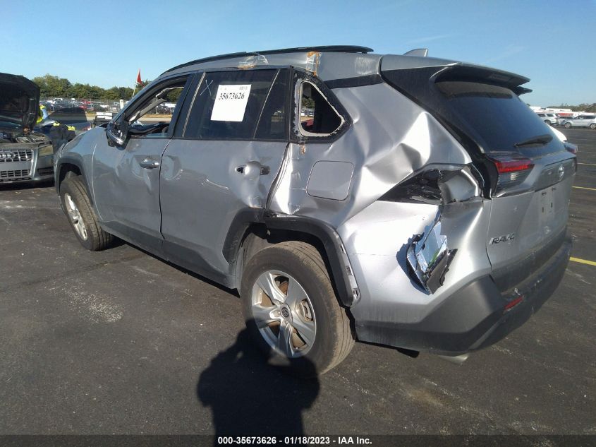 2021 TOYOTA RAV4 XLE VIN: 2T3W1RFV5MW135135