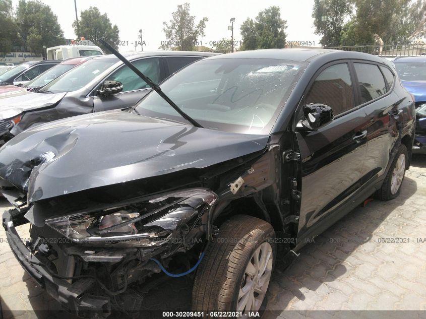 2020 HYUNDAI TUCSON SE VIN: KM8J23A49LU179388