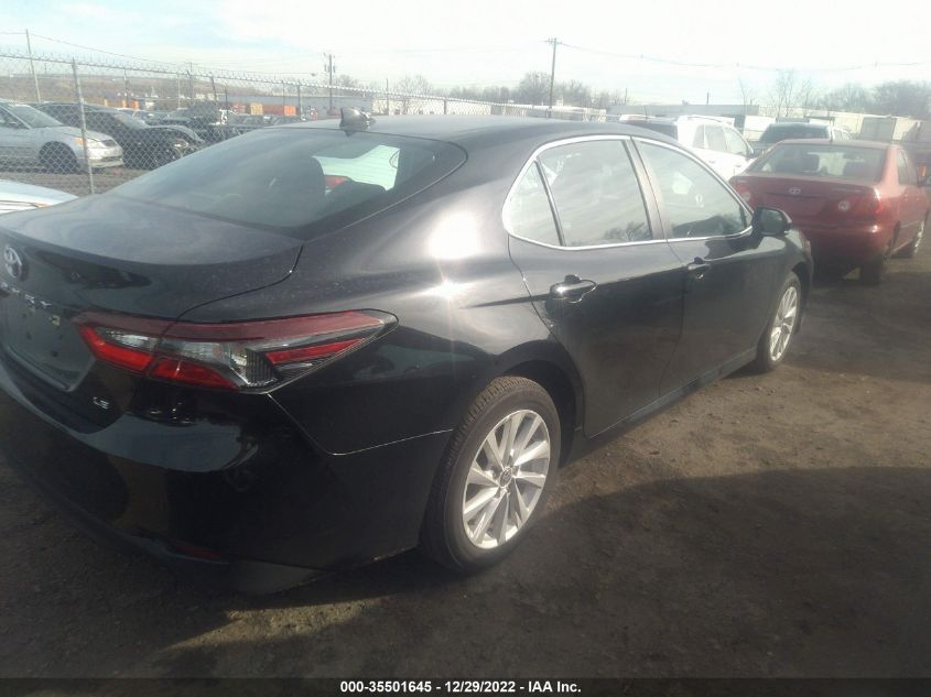 2022 TOYOTA CAMRY LE VIN: 4T1C11AK3NU658553