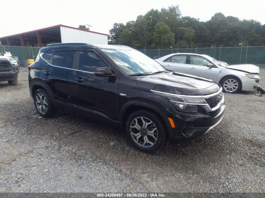 2021 KIA SELTOS EX VIN: KNDERCAA2M7221567