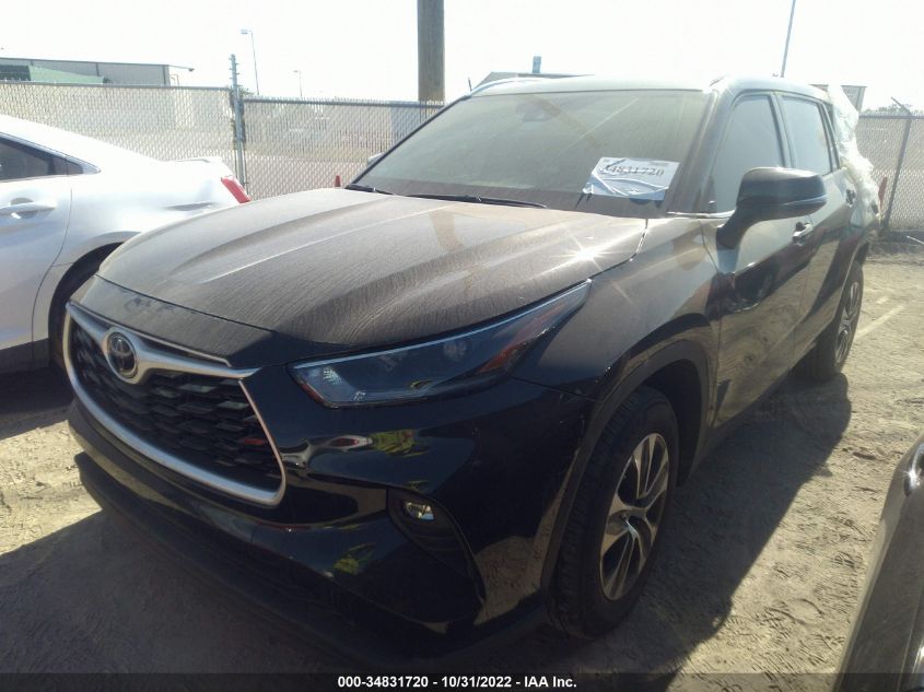 2021 TOYOTA HIGHLANDER XLE VIN: 5TDGZRAHXMS521159