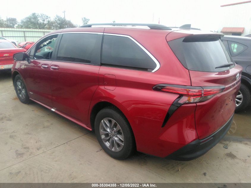 2021 TOYOTA SIENNA XLE VIN: 5TDYRKEC3MS052734