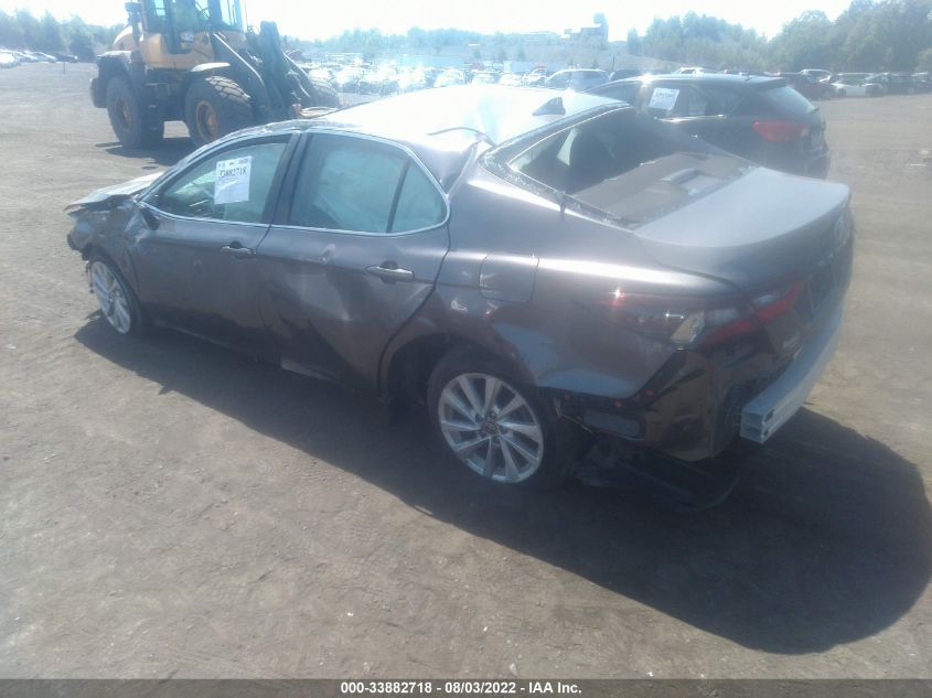 2022 TOYOTA CAMRY LE VIN: 4T1C11BK1NU055261