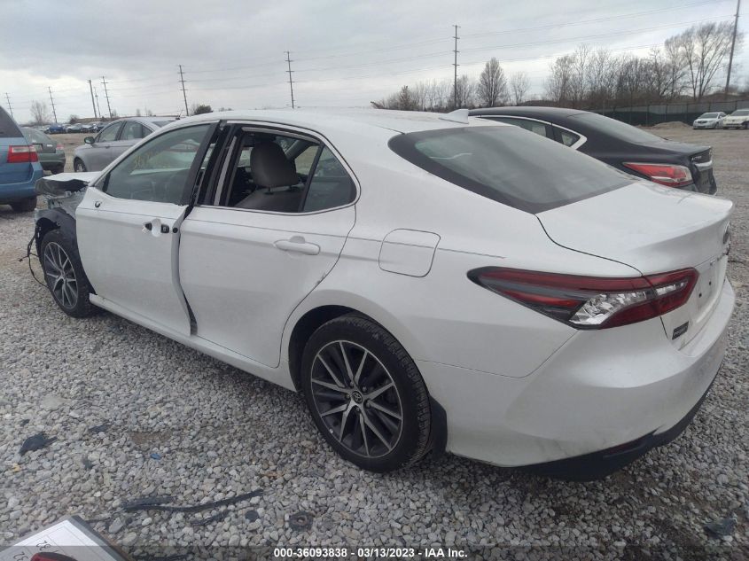 2022 TOYOTA CAMRY XLE VIN: 4T1F11BK2NU047893