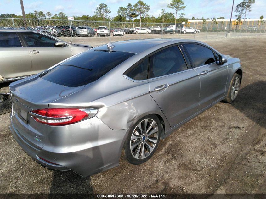 2020 FORD FUSION SE VIN: 3FA6P0T9XLR190836