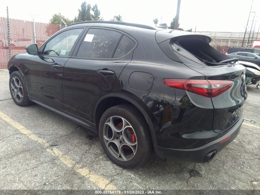 2022 ALFA ROMEO STELVIO SPRINT VIN: ZASPAJAN2N7D30417