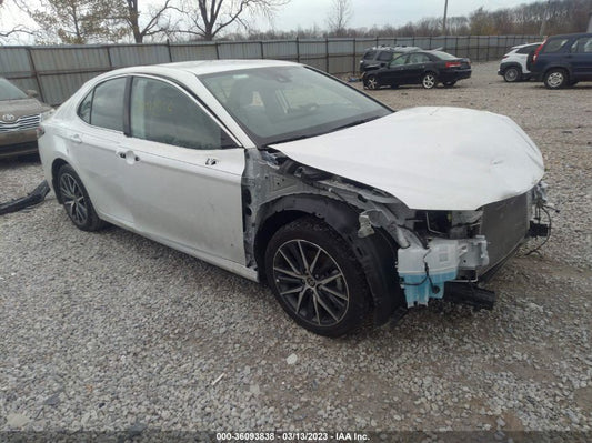 2022 TOYOTA CAMRY XLE VIN: 4T1F11BK2NU047893