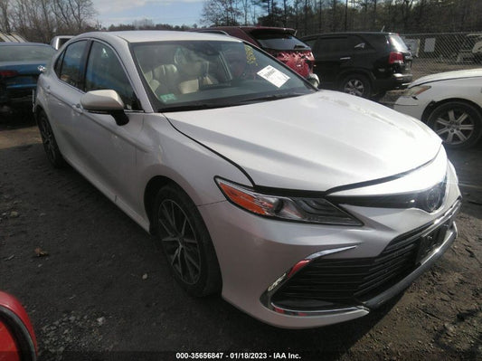 2022 TOYOTA CAMRY XLE VIN: 4T1F11BKXNU052937